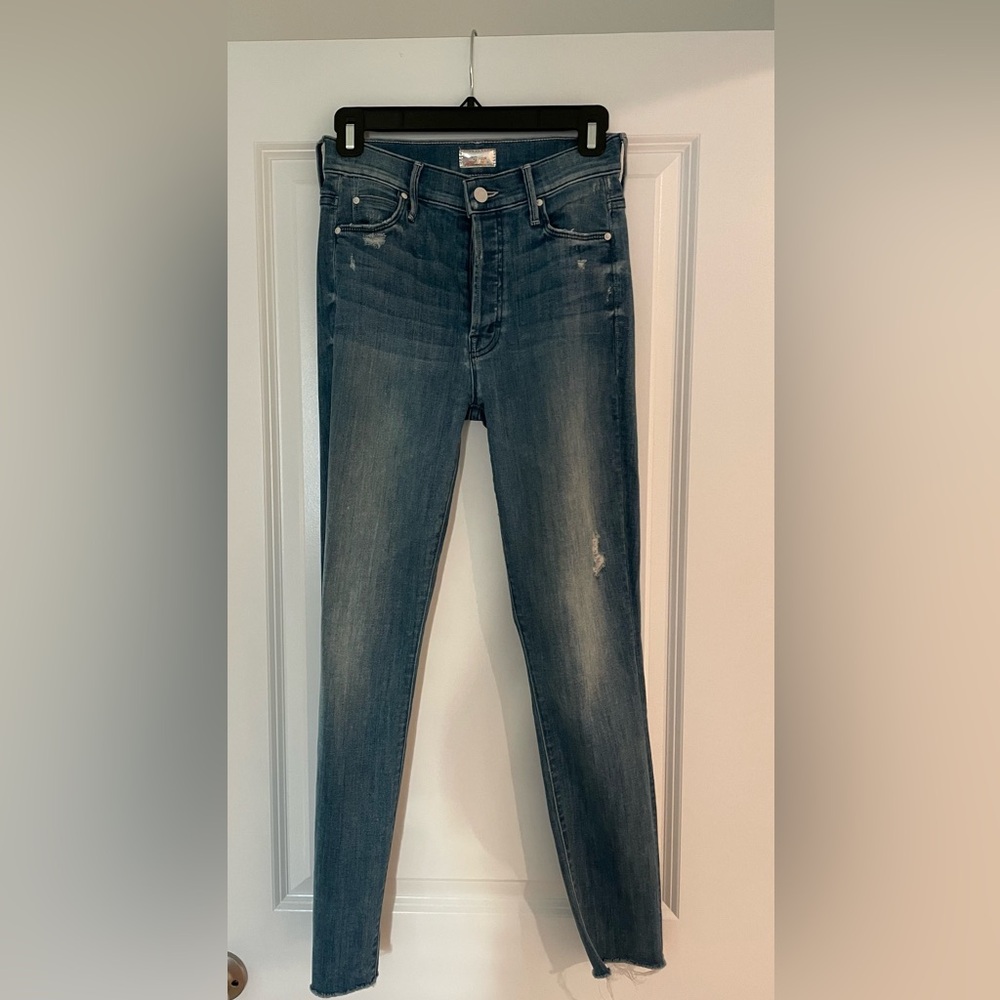 MOTHER jeans The Stunner Ankle Fray in Graffiti Girl size 24 EUC